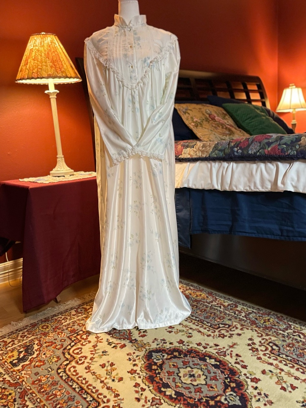 Vintage 80s Barbizon Nightgown Sz M White Floral Cottagecore Victorian MadeInUSA